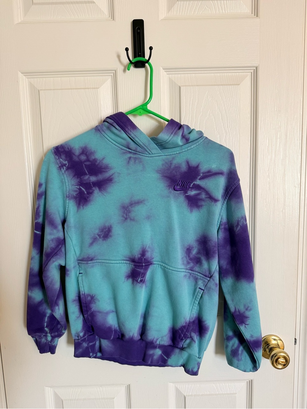 Nike Tie-Dye Pullover Hoodie in Teal & Purple